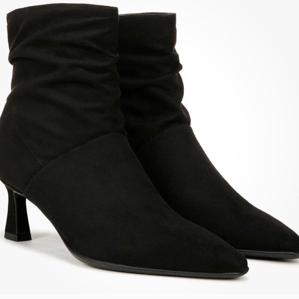 Naturalizer Tribute Elegant Black Ankle Boots - New